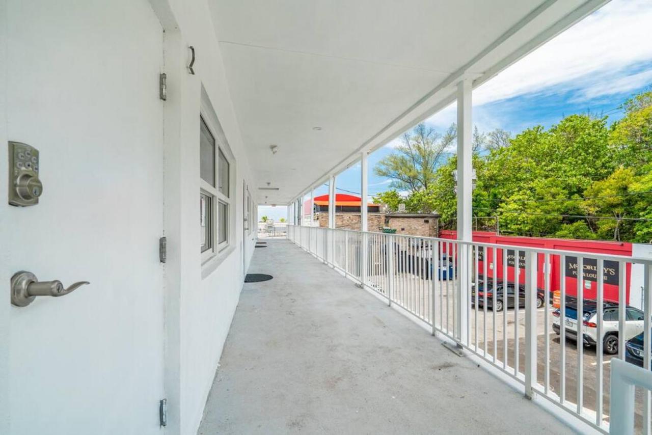 The Purple Pelican Beachfront With Ocean Balcony Unit 3 Fort Lauderdale Ngoại thất bức ảnh